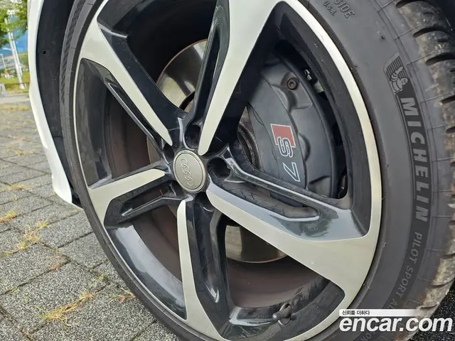 Audi S7 2012 4.0 АКПП, миниатюра 3