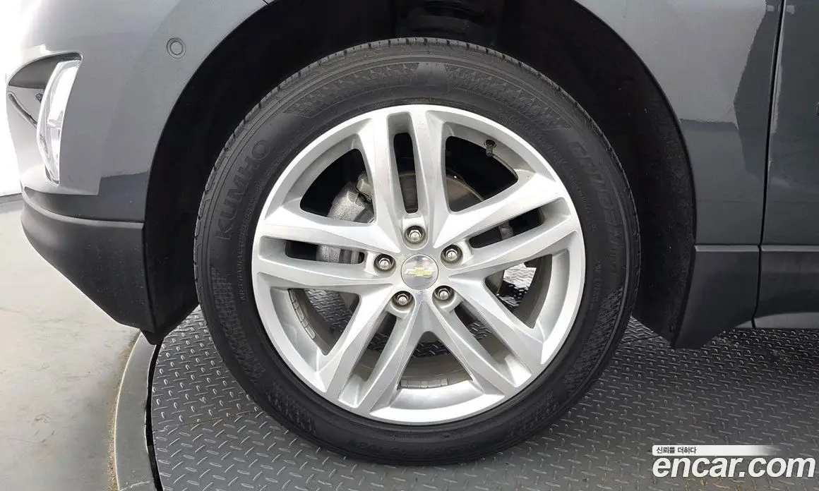 Chevrolet Equinox 2018 1.6 АКПП, фото 5