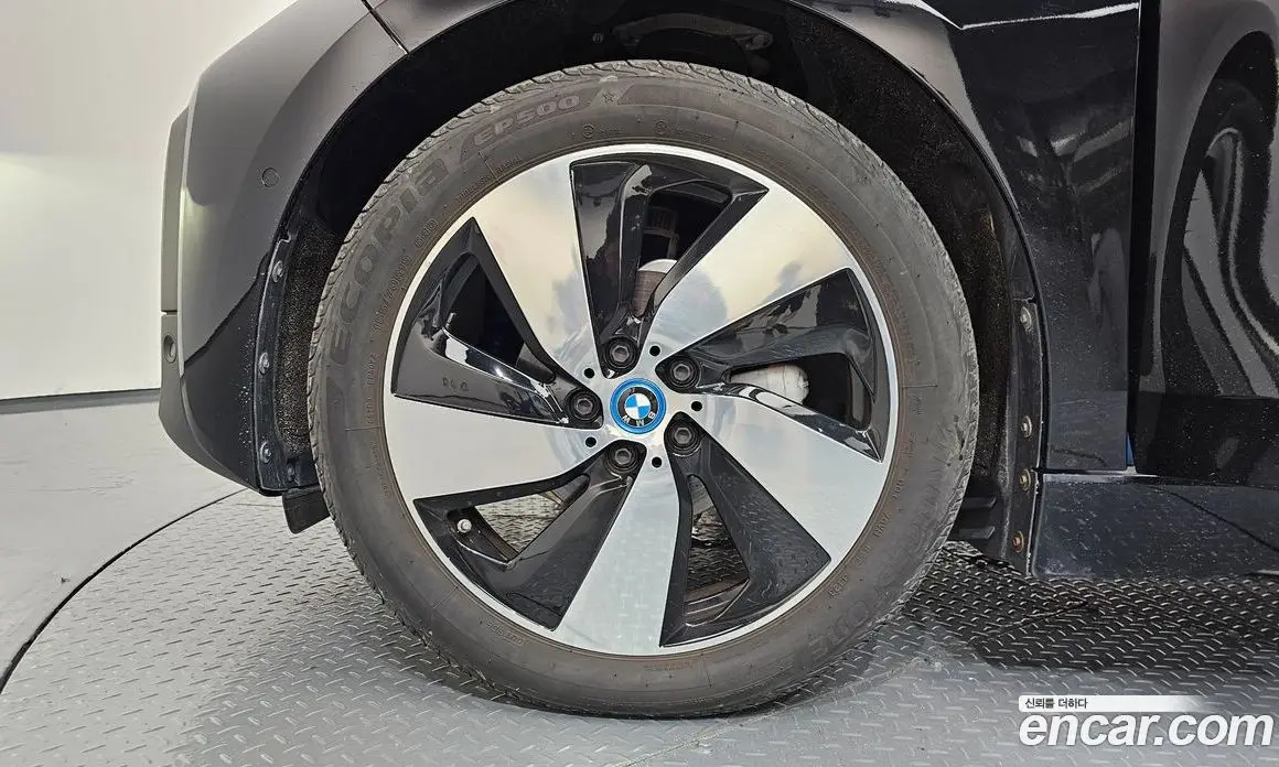 BMW i3 2019 0.1 АКПП, фото 5