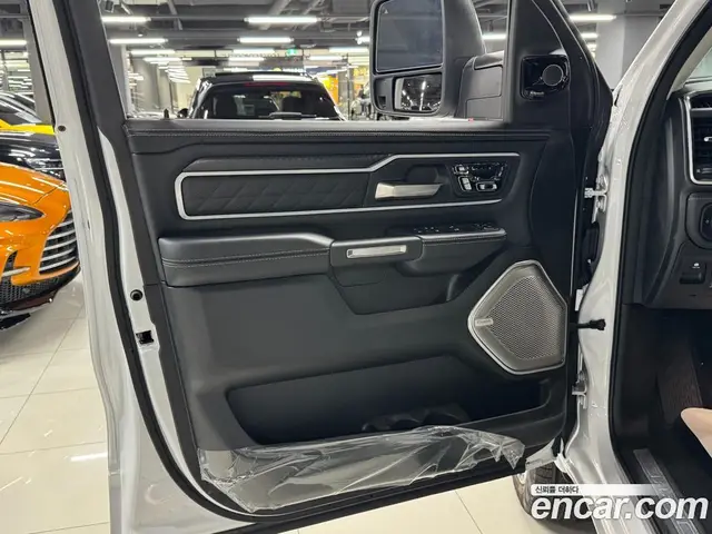 Dodge Ram Pick Up 2026 3.0 АКПП, миниатюра 6