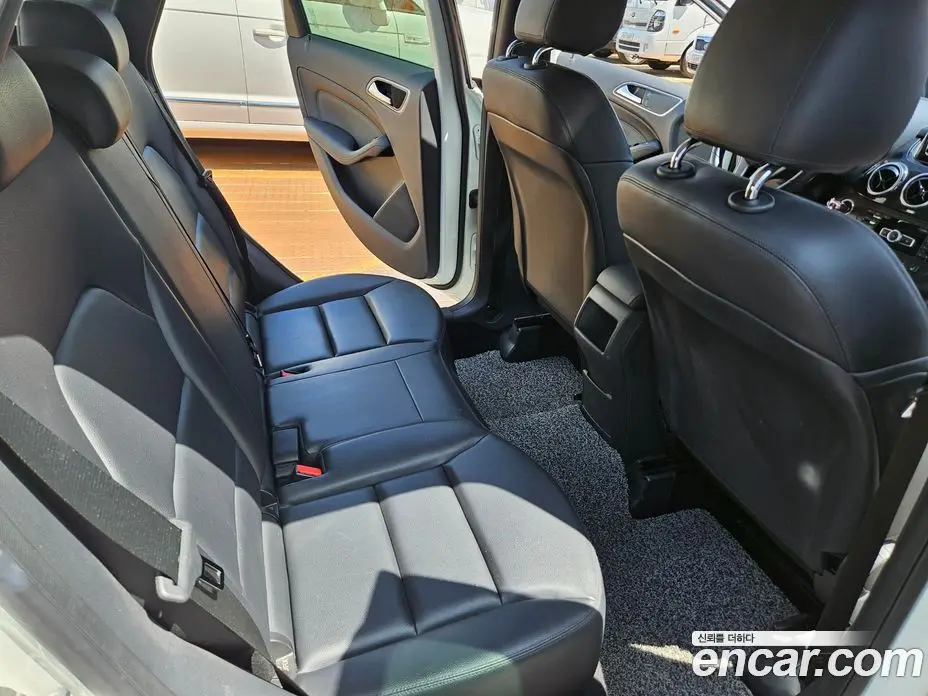 Mercedes-Benz B-Class 2012 1.8 АКПП, фото 14