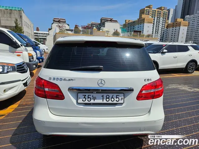 Mercedes-Benz B-Class 2012 1.8 АКПП, миниатюра 5
