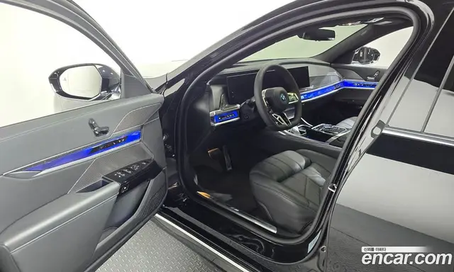 BMW i7 2025 0.3 АКПП, миниатюра 10