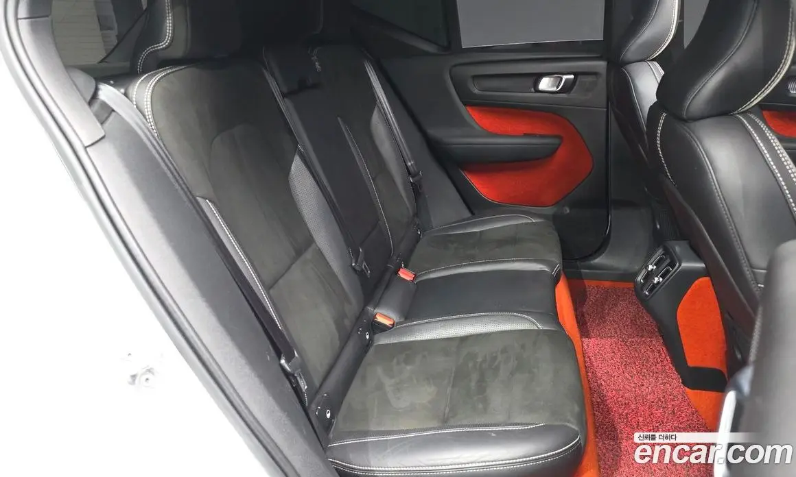Volvo XC40 2018 2.0 АКПП, фото 17