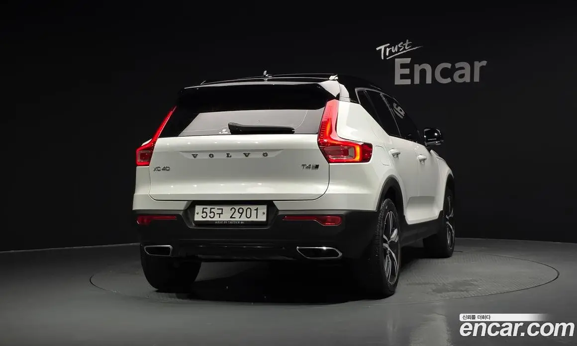 Volvo XC40 2018 2.0 АКПП, фото 3