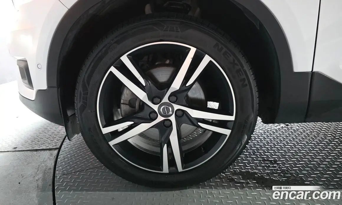 Volvo XC40 2018 2.0 АКПП, фото 4