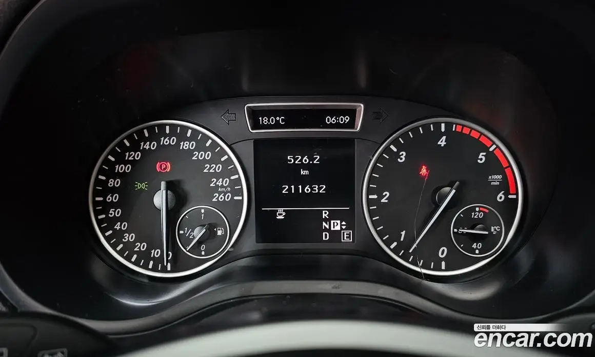 Mercedes-Benz B-Class 2013 1.8 АКПП, фото 8