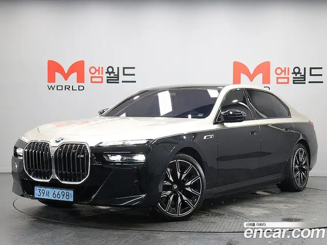 BMW i7, 2023, 59 297 км