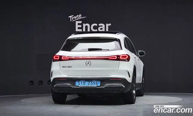 Mercedes-Benz EQA 2023 0.2 АКПП, миниатюра 4