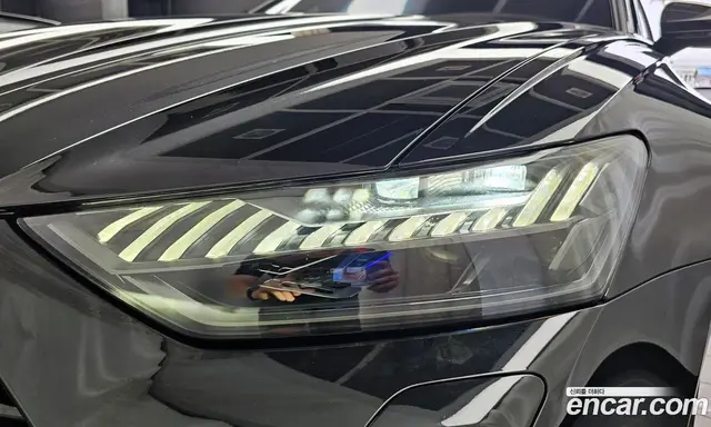 Audi RS6 2025 4.0 АКПП, миниатюра 8 Audi RS6 2025 4.0 АКПП, миниатюра 8