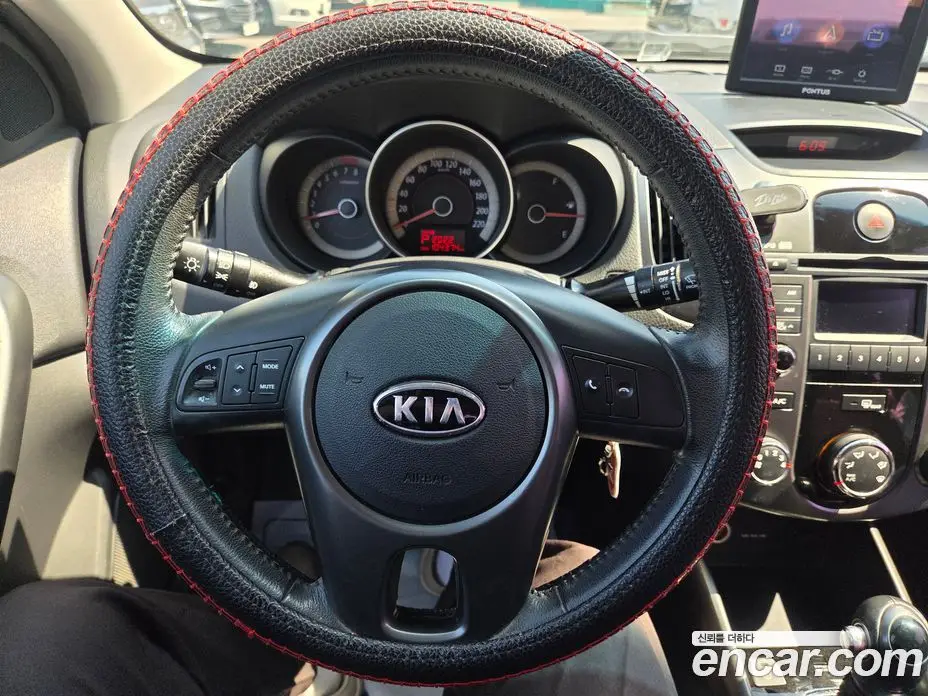 Kia Porte 2011 1.6 АКПП, фото 10