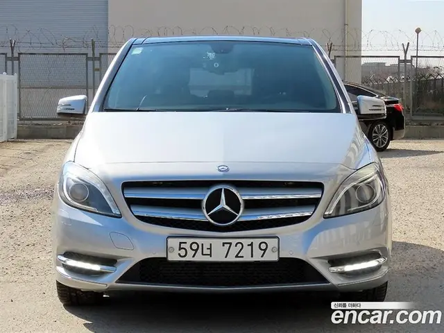 Mercedes-Benz B-Class, 2013, 117 450 км