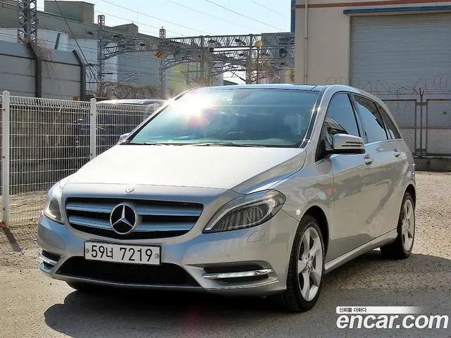 Mercedes-Benz B-Class 2013 1.8 АКПП, миниатюра 2