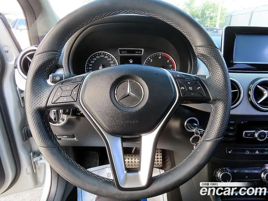 Mercedes-Benz B-Class 2013 1.8 АКПП, фото 8