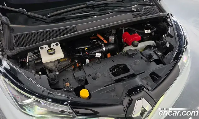 Renault (Samsung) Zoe 2021 0.2 АКПП, миниатюра 6 Renault (Samsung) Zoe 2021 0.2 АКПП, миниатюра 6