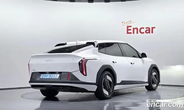 Kia EV4, 2026, 12 977 км
