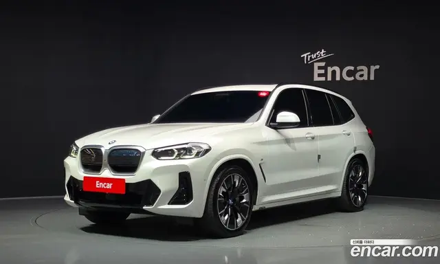 BMW iX3, 2022, 106 990 км