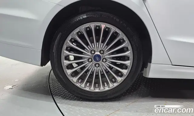 Ford Mondeo 2016 2.0 АКПП, миниатюра 5