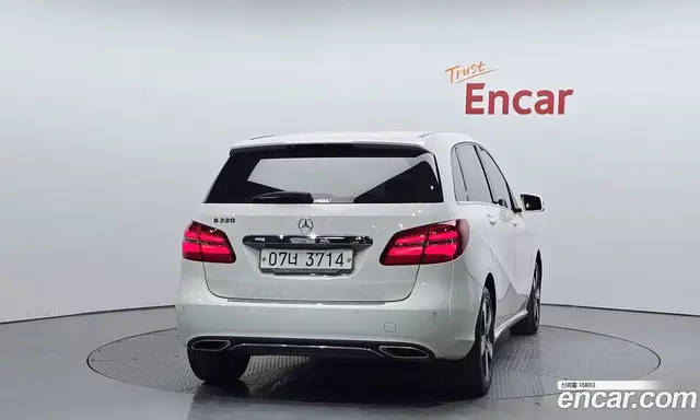 Mercedes-Benz B-Class 2018 2.0 АКПП, миниатюра 4 Mercedes-Benz B-Class 2018 2.0 АКПП, миниатюра 4