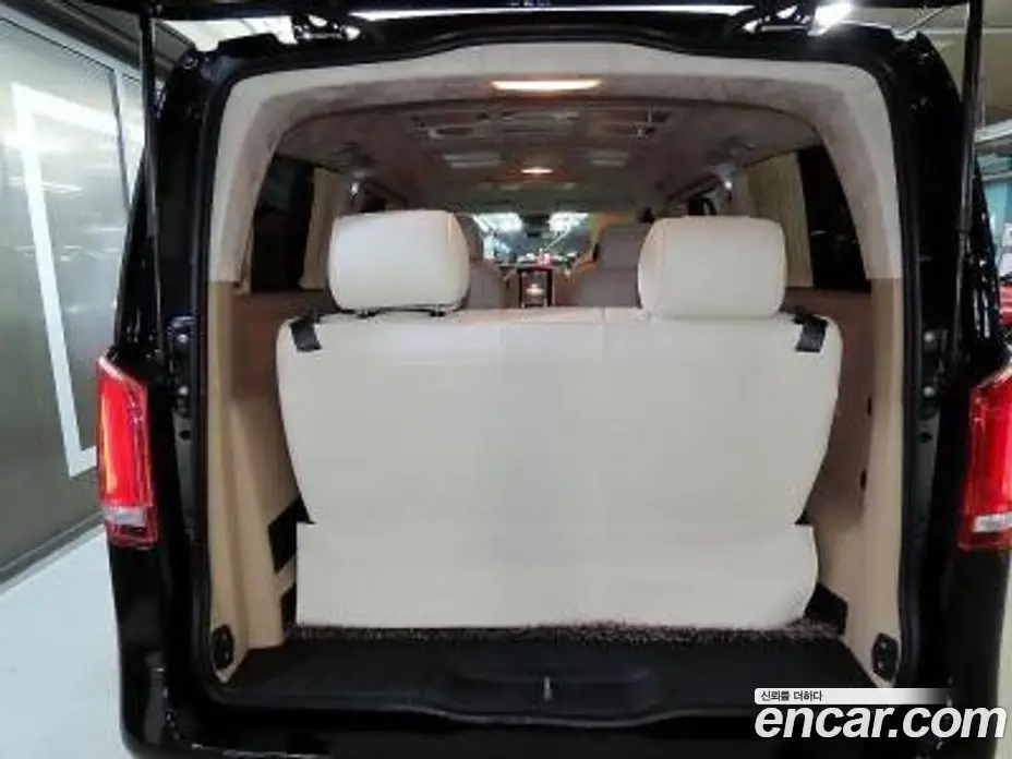 Mercedes-Benz V-Class 2020 2.0 АКПП, фото 17