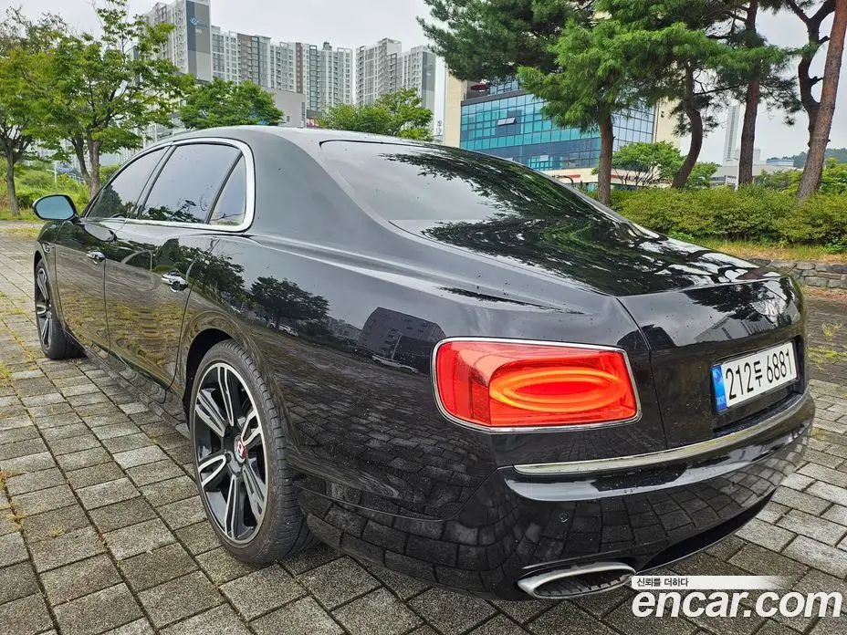 Bentley Flying Spur 2015 4.0 АКПП, фото 3