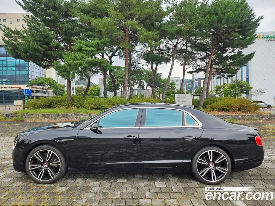 Bentley Flying Spur 2015 4.0 АКПП, фото 7