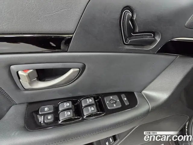 Kia Opirus 2010 2.7 АКПП, миниатюра 9