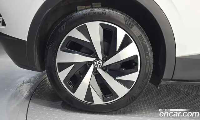 Volkswagen ID.4 2023 0.2 АКПП, миниатюра 4