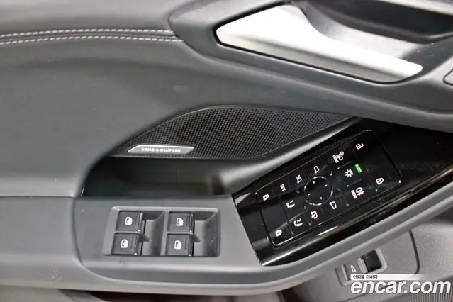 Audi A6 e-tron 2025 АКПП, миниатюра 10