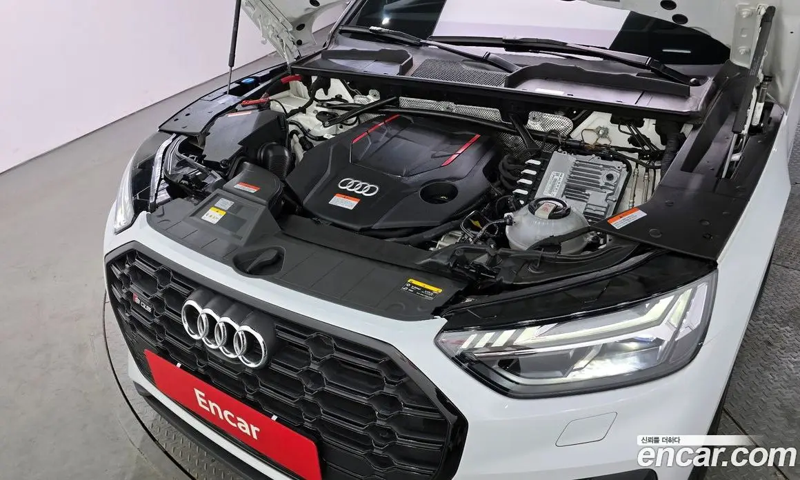Audi SQ5 2023 3.0 АКПП, фото 6
