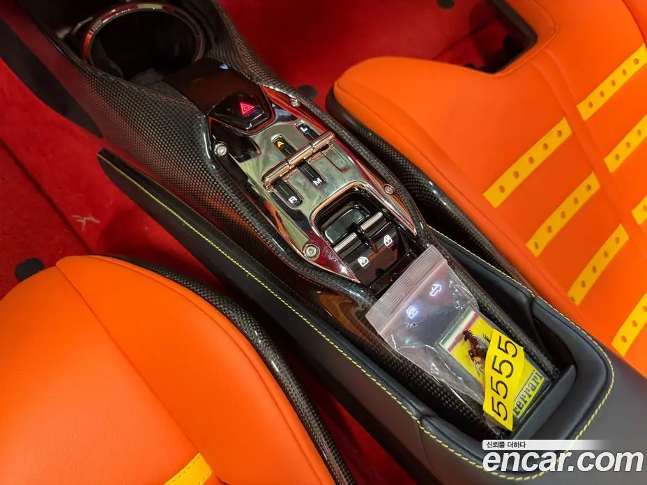 Ferrari SF90 2023 1.0 АКПП, фото 14 Ferrari SF90 2023 1.0 АКПП, фото 14