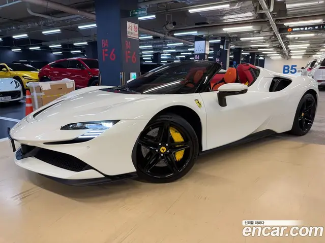 Ferrari SF90 2023 1.0 АКПП, миниатюра 4 Ferrari SF90 2023 1.0 АКПП, миниатюра 4