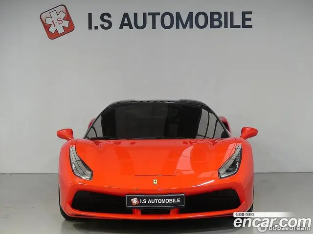 Ferrari 488, 2018, 24 700 км Ferrari 488, 2018, 24 700 км