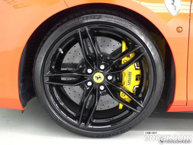 Ferrari 488 2018 3.9 АКПП, миниатюра 5 Ferrari 488 2018 3.9 АКПП, миниатюра 5