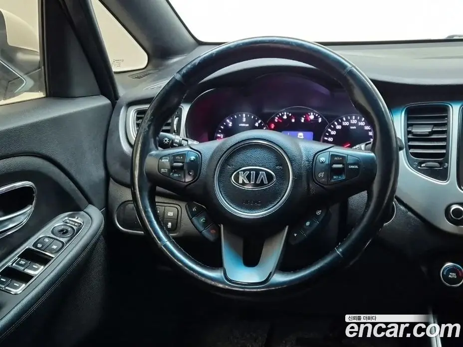 Kia Carens 2014 1.7 АКПП, фото 9