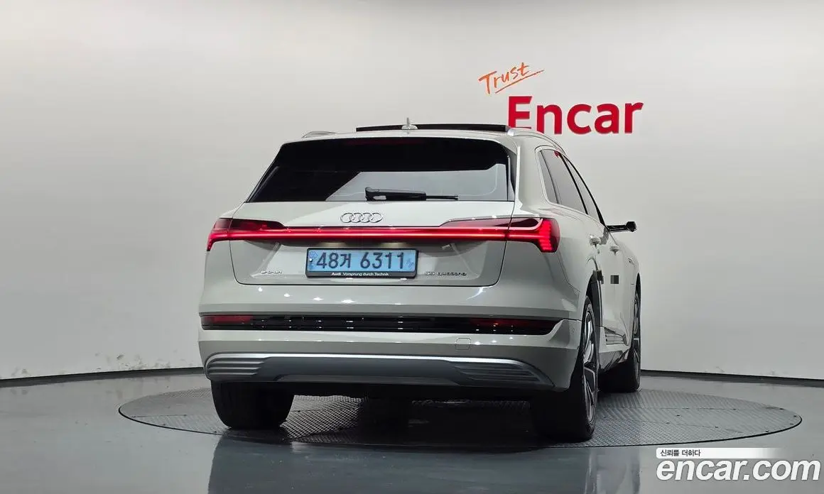 Audi e-tron 2020 0.2 АКПП, фото 4 Audi e-tron 2020 0.2 АКПП, фото 4