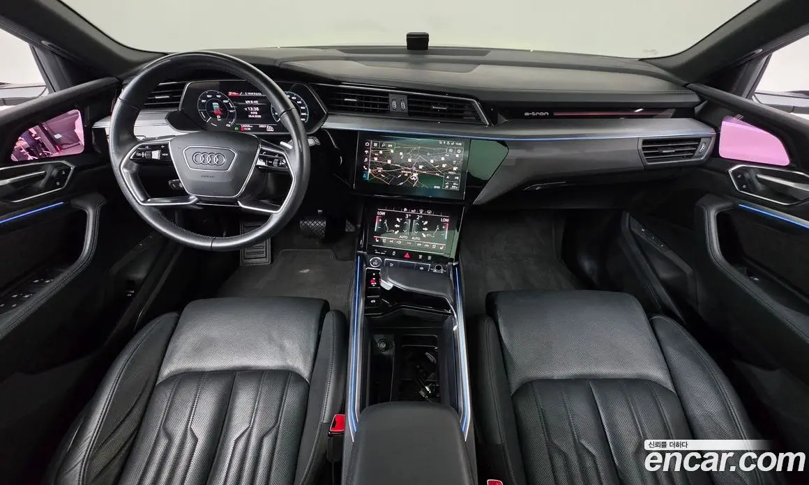 Audi e-tron 2020 0.2 АКПП, фото 10 Audi e-tron 2020 0.2 АКПП, фото 10