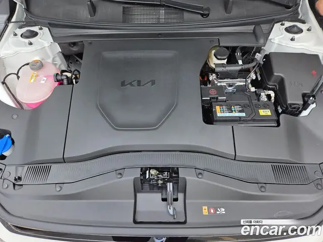 Kia EV4 2026 АКПП, миниатюра 6 Kia EV4 2026 АКПП, миниатюра 6