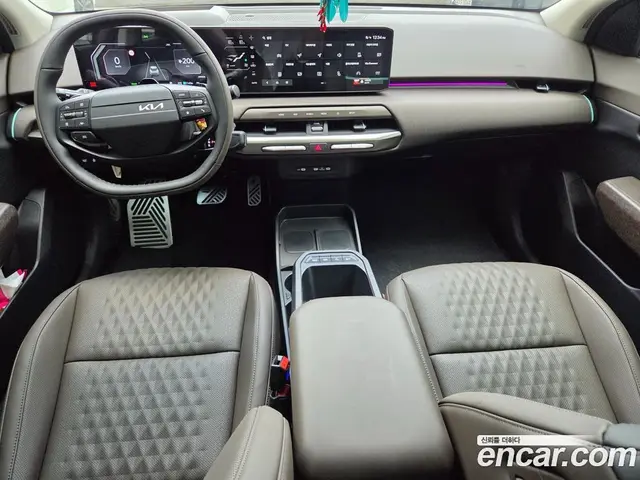 Kia EV4 2026 АКПП, миниатюра 7 Kia EV4 2026 АКПП, миниатюра 7
