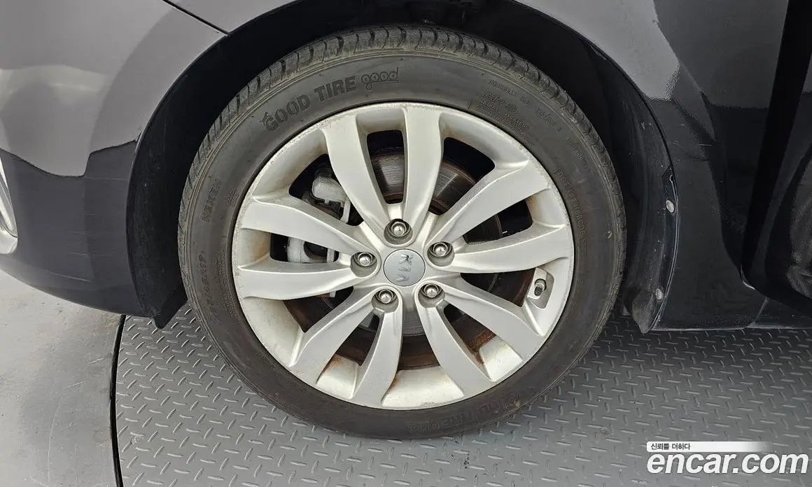 Kia Carens 2013 1.7 АКПП, фото 5