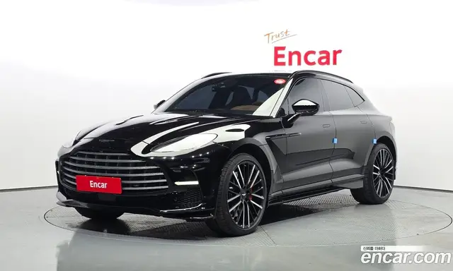 Aston Martin DBX, 2023, 21 113 км