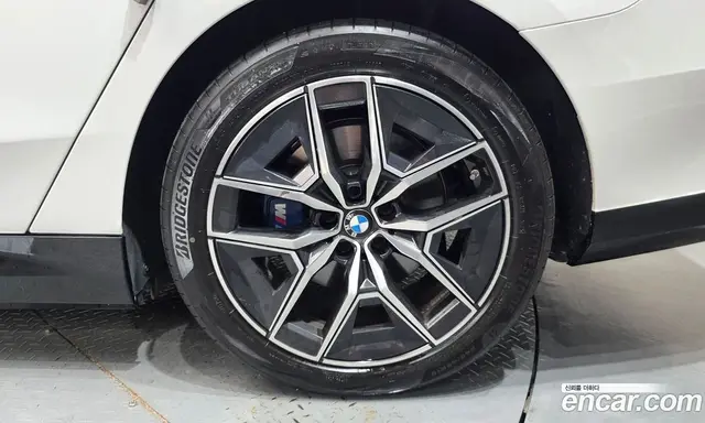 BMW i5 2025 0.2 АКПП, миниатюра 7