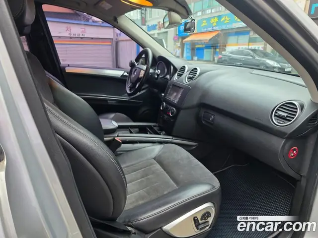 Mercedes-Benz M-Class 2006 3.5 АКПП, миниатюра 11 Mercedes-Benz M-Class 2006 3.5 АКПП, миниатюра 11