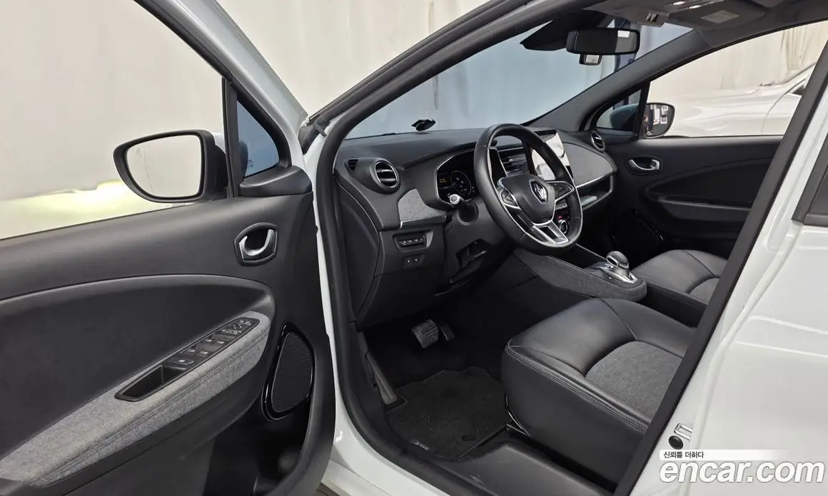Renault (Samsung) Zoe 2021 0.2 АКПП, фото 13