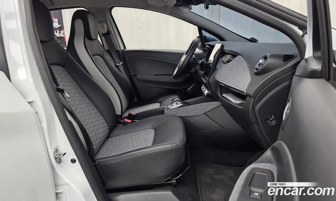 Renault (Samsung) Zoe 2021 0.2 АКПП, фото 17