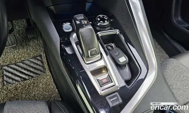 Peugeot 3008 2017 1.6 АКПП, миниатюра 9