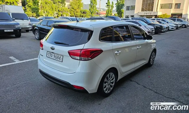 Kia Carens 2013 1.7 АКПП, миниатюра 5 Kia Carens 2013 1.7 АКПП, миниатюра 5