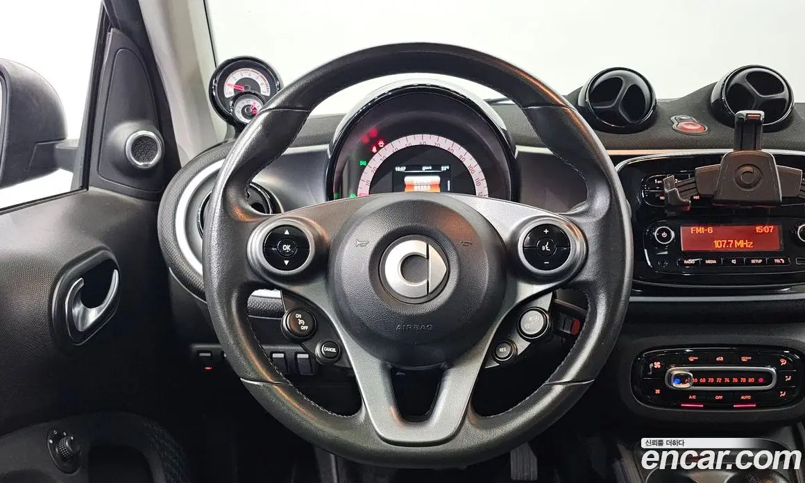 Smart Fortwo 2016 1.0 АКПП, фото 13