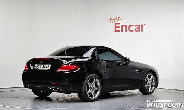 Mercedes-Benz SLC-Class 2017 2.0 АКПП, миниатюра 2 Mercedes-Benz SLC-Class 2017 2.0 АКПП, миниатюра 2