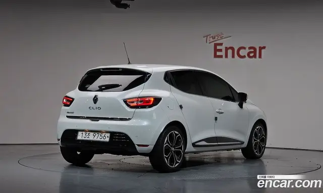 Renault (Samsung) Clio 2018 1.5 АКПП, миниатюра 2